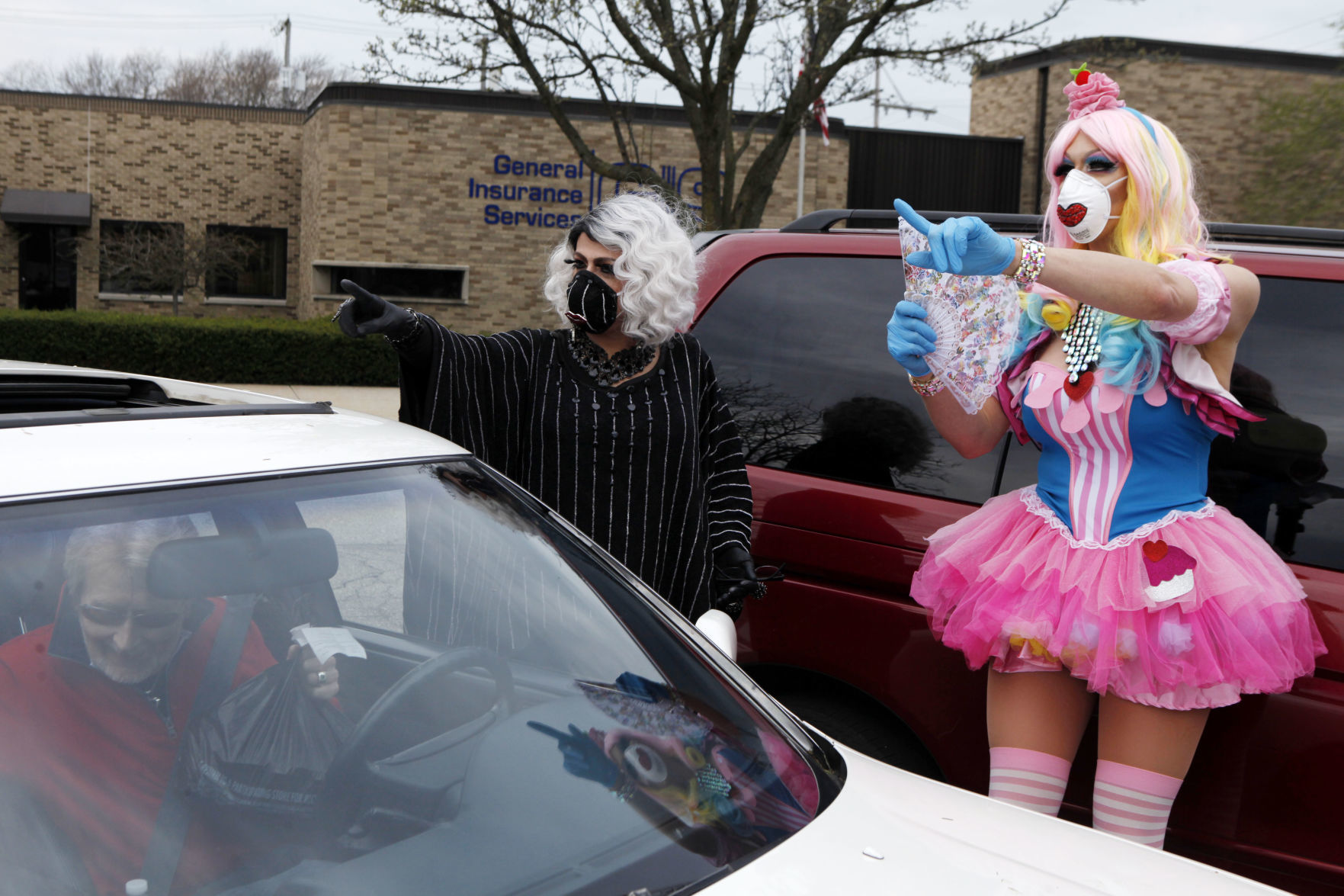 Gallery: "Dragside" pickup